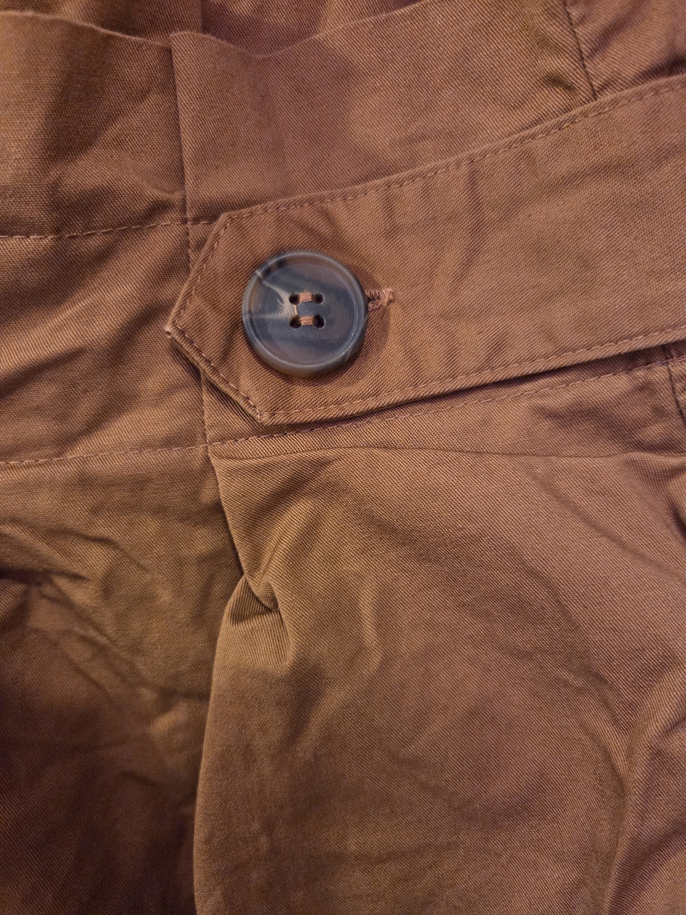 Forever 21 Rust-Brown High-Waist Pleated Shorts - Picture 4 of 5
